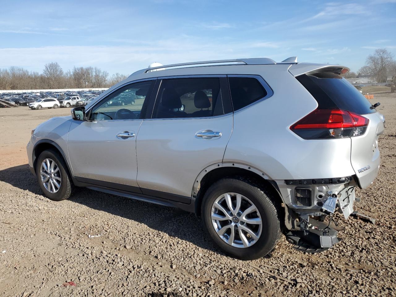 Image 2 of 2020 NISSAN ROGUE S 2020 with VIN JN8AT2MV0LW103857