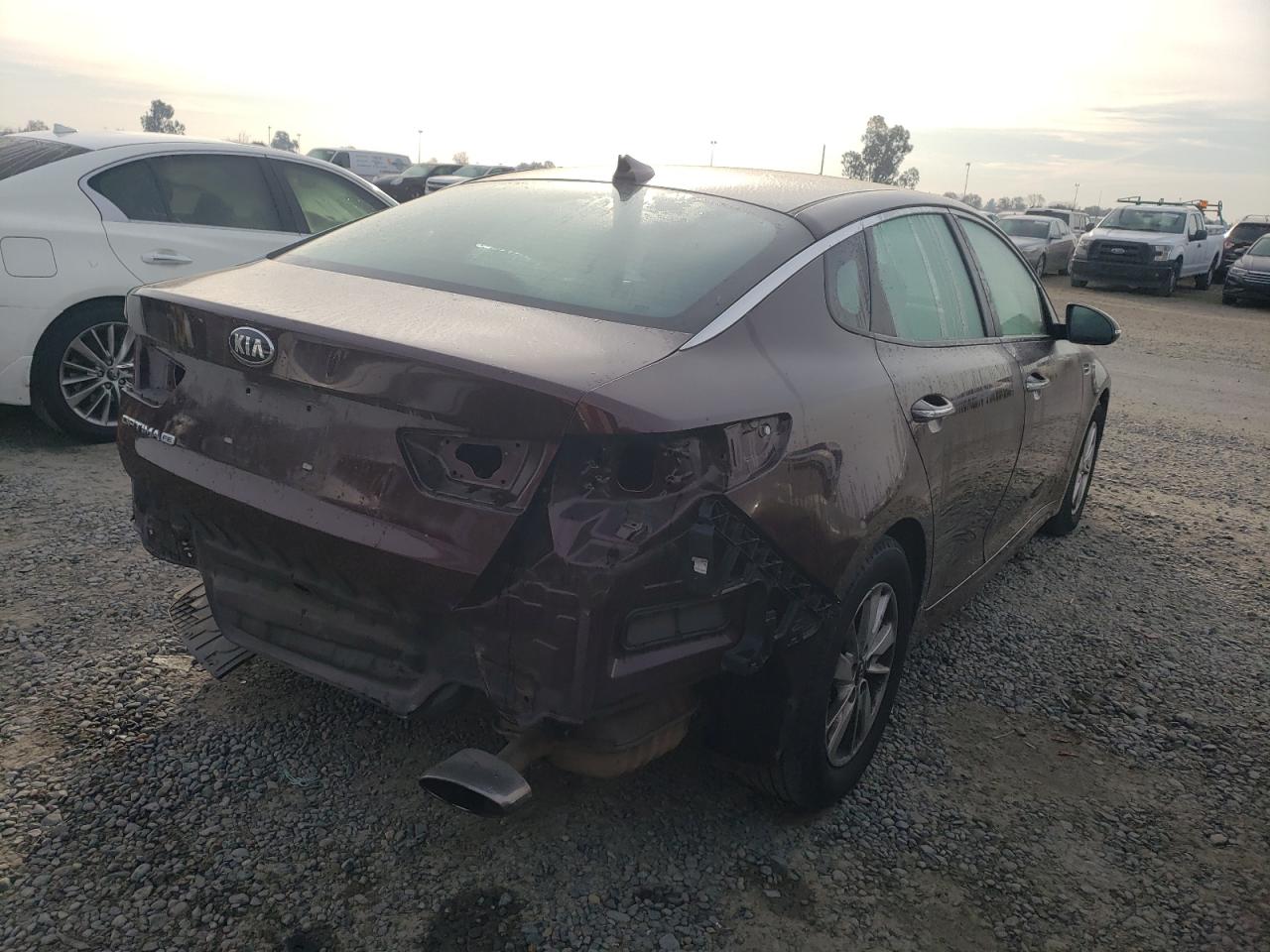 Obraz 3 z 2018 KIA OPTIMA LX 2018 z VIN 5XXGT4L32JG199491