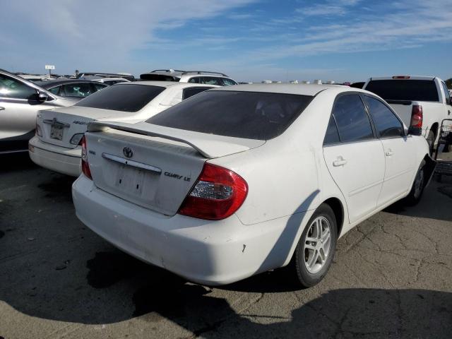 Image 3 of 2002 TOYOTA CAMRY LE 2002 with VIN JTDBE32K420066953