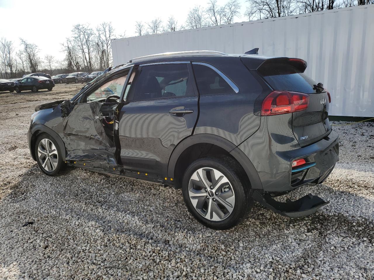 Image 2 of 2022 KIA NIRO S 2022 with VIN KNDCC3LG8N5159499