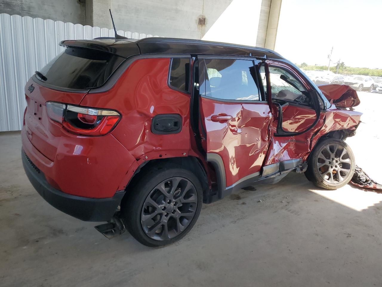 Image 3 of 2020 JEEP COMPASS LIMITED 2020 with VIN 3C4NJDCB0LT234301