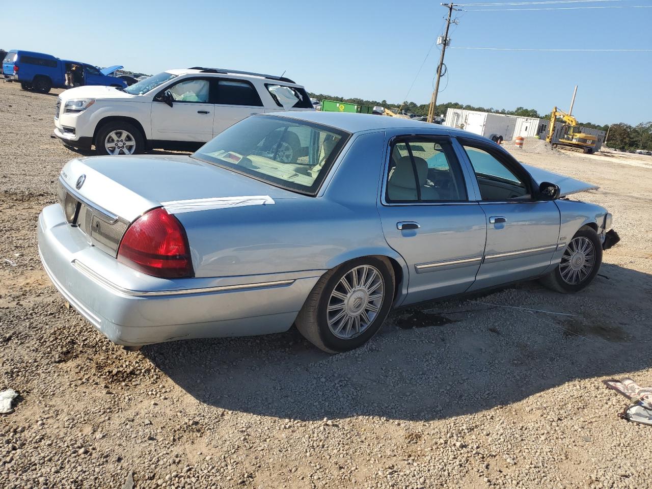 Image 3 of 2009 MERCURY GRAND MARQUIS LS 2009 with VIN 2MEHM75V49X617614