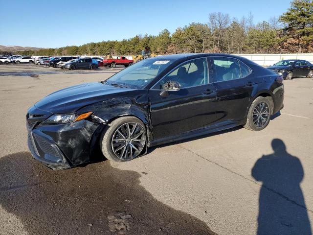 Obraz 1 z 2022 TOYOTA CAMRY SE 2022 z VIN 4T1G11AK3NU689142