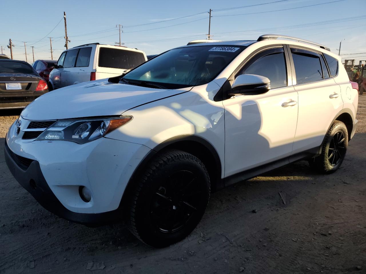 Image 1 of 2014 TOYOTA RAV4 XLE 2014 with VIN JTMWFREV6EJ020014
