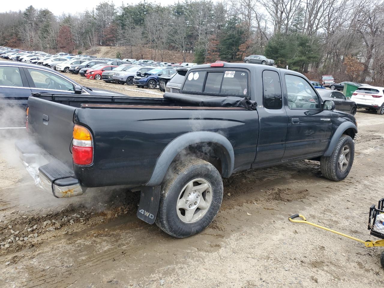 Изображение 3 2002 TOYOTA TACOMA XTRACAB 2002 с VIN 5TEWN72N92Z071651