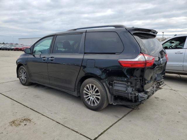 Image 2 of 2020 TOYOTA SIENNA XLE 2020 with VIN 5TDYZ3DC0LS034441