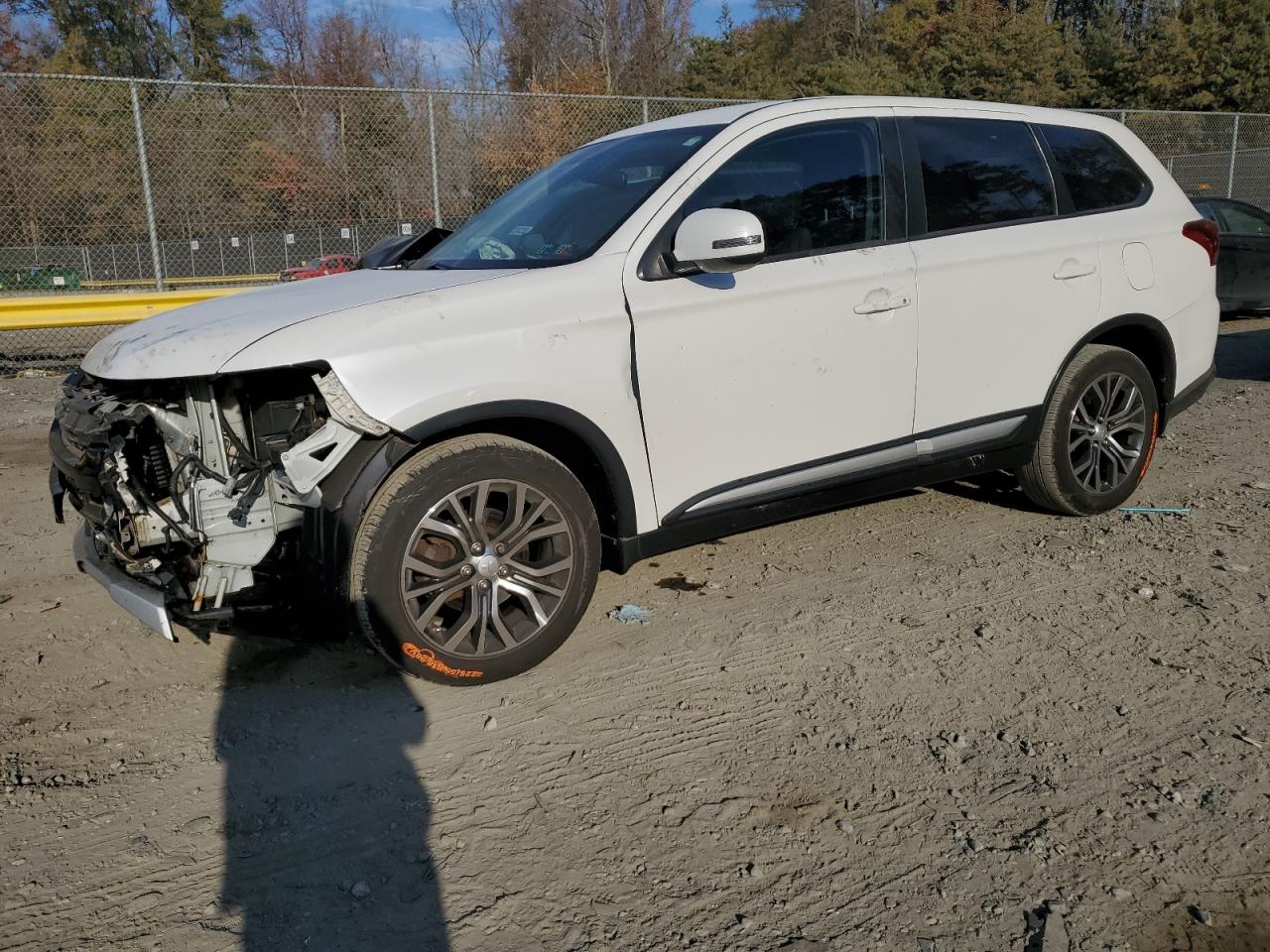 Изображение 2016 MITSUBISHI OUTLANDER SE 2016