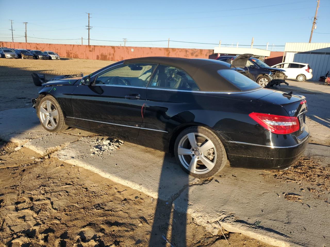 Image 2 of 2013 MERCEDES-BENZ E 350 2013 with VIN WDDKK5KF2DF200520