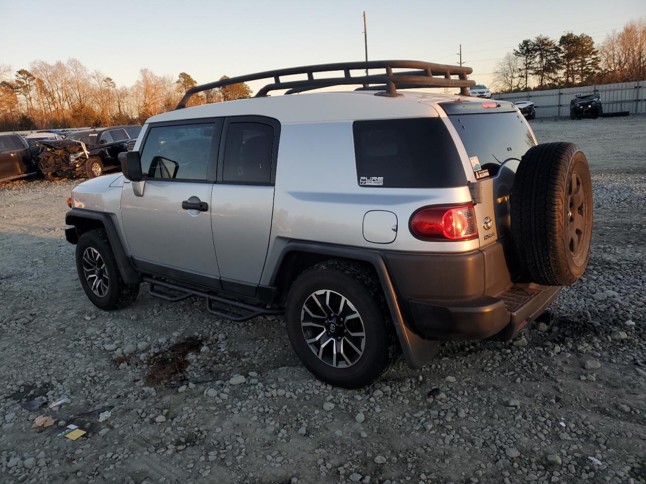 Obraz 2 z 2007 TOYOTA FJ CRUISER  2007 z VIN JTEBU11F870042072