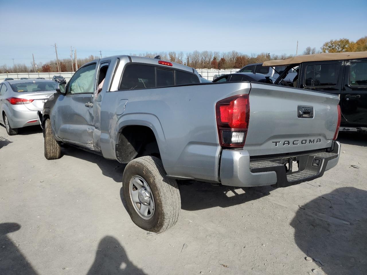 Изображение 2 2023 TOYOTA TACOMA ACCESS CAB 2023 с VIN 3TYRX5GN5PT073992