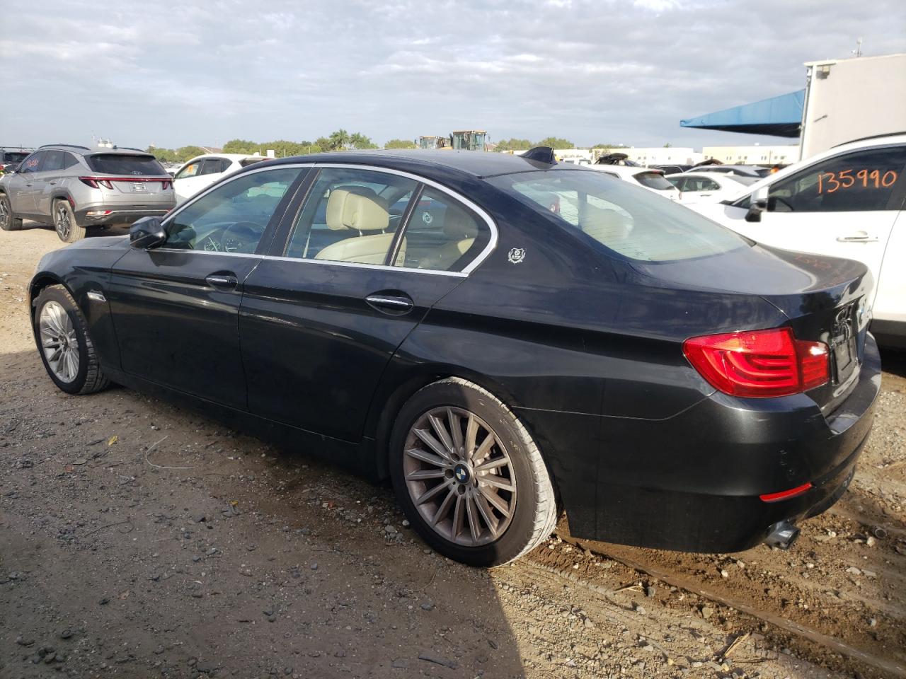 Изображение 2 2013 BMW 535 XI 2013 с VIN WBAFU7C51DDU72489