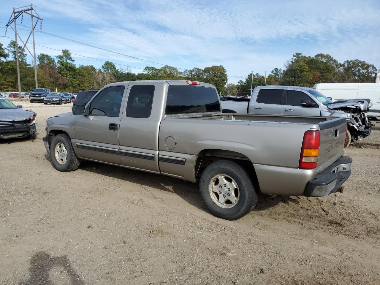 Изображение 2 1999 CHEVROLET SILVERADO C1500 1999 с VIN 2GCEC19V3X1137773