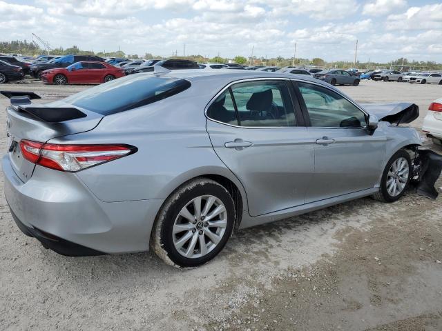Obraz 3 z 2019 TOYOTA CAMRY L 2019 z VIN 4T1B11HK0KU809118