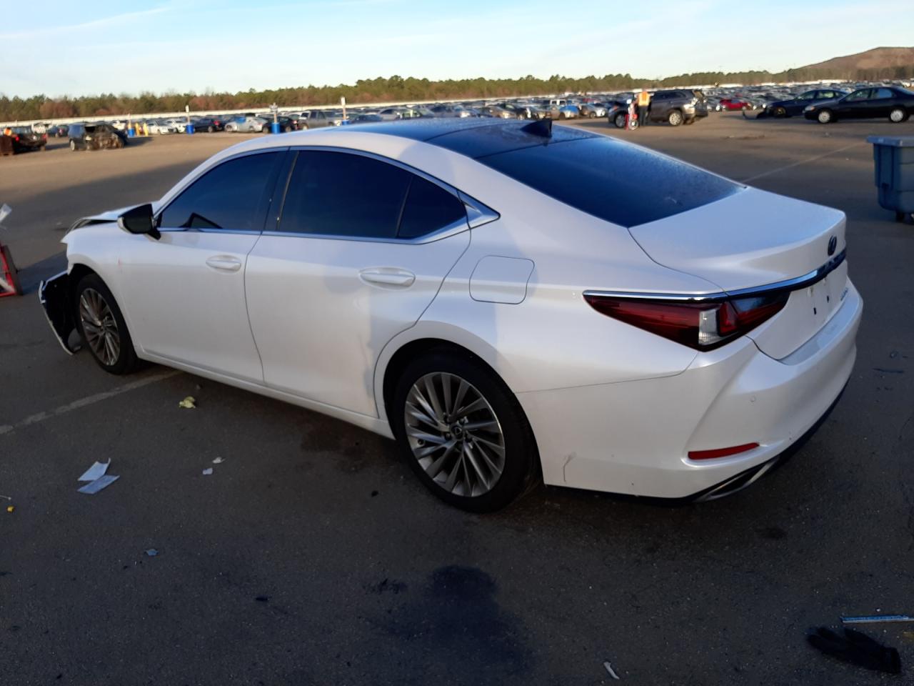 Изображение 2 2019 LEXUS ES 350 2019 с VIN 58ABZ1B12KU018106