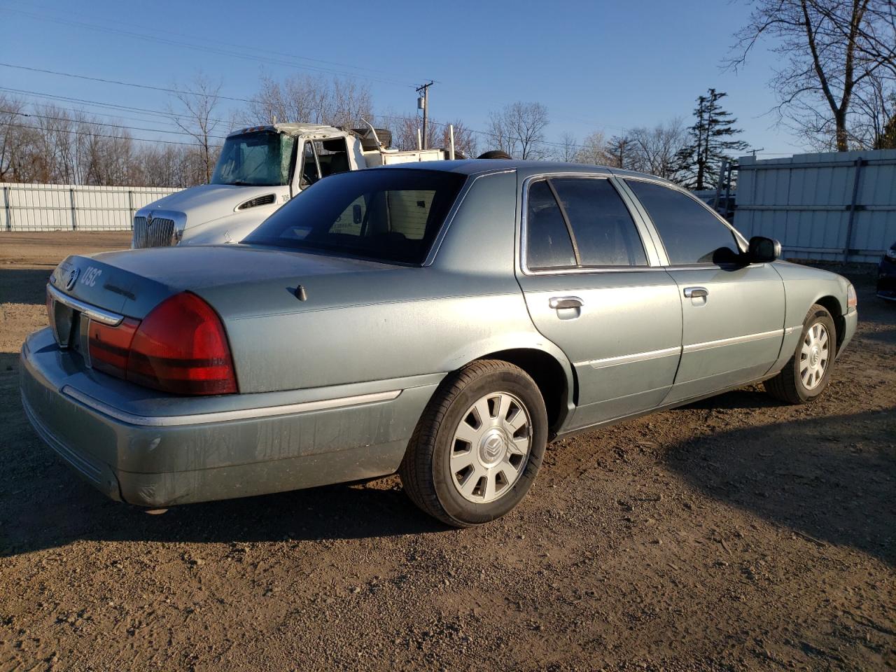 Image 3 of 2005 MERCURY GRAND MARQUIS LS 2005 with VIN 2MEHM75W55X665299