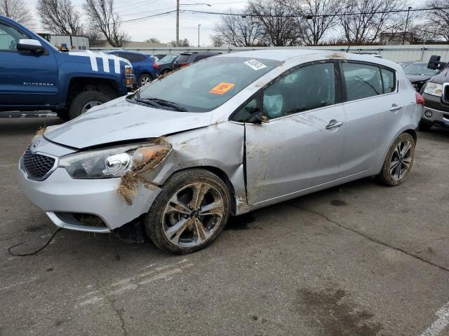 Image 1 of 2016 KIA FORTE EX 2016 with VIN KNAFX5A82G5591479