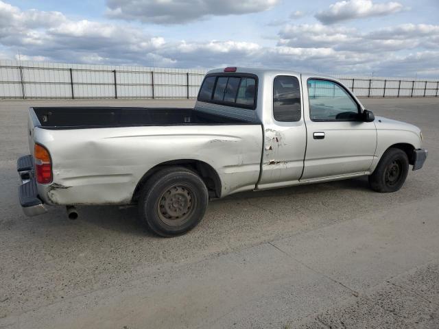 Image 3 of 2000 TOYOTA TACOMA XTRACAB 2000 with VIN 4TAVL52N9YZ576756