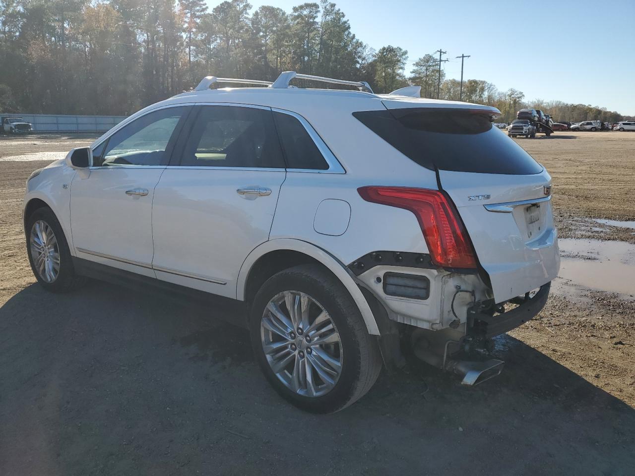 Изображение 2 2017 CADILLAC XT5 PREMIUM LUXURY 2017 с VIN 1GYKNCRS3HZ238474