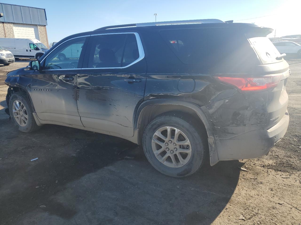Image 2 of 2018 CHEVROLET TRAVERSE LT 2018 with VIN 1GNERGKW9JJ107072
