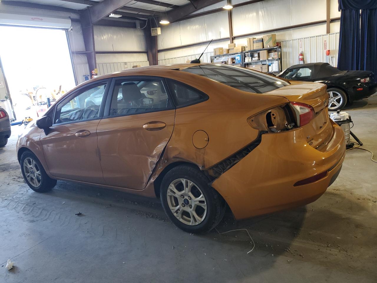 Obraz 2 z 2016 FORD FIESTA SE 2016 z VIN 3FADP4BJ1GM103144