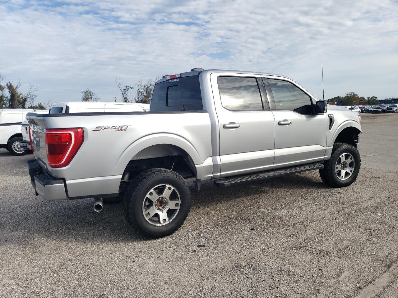 Image 3 of 2021 FORD F150 SUPERCREW 2021 with VIN 1FTFW1E55MKE61577
