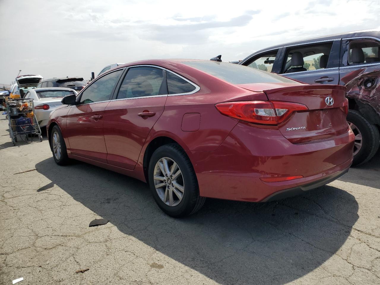 Image 2 of 2016 HYUNDAI SONATA SE 2016 with VIN 5NPE24AF6GH274018