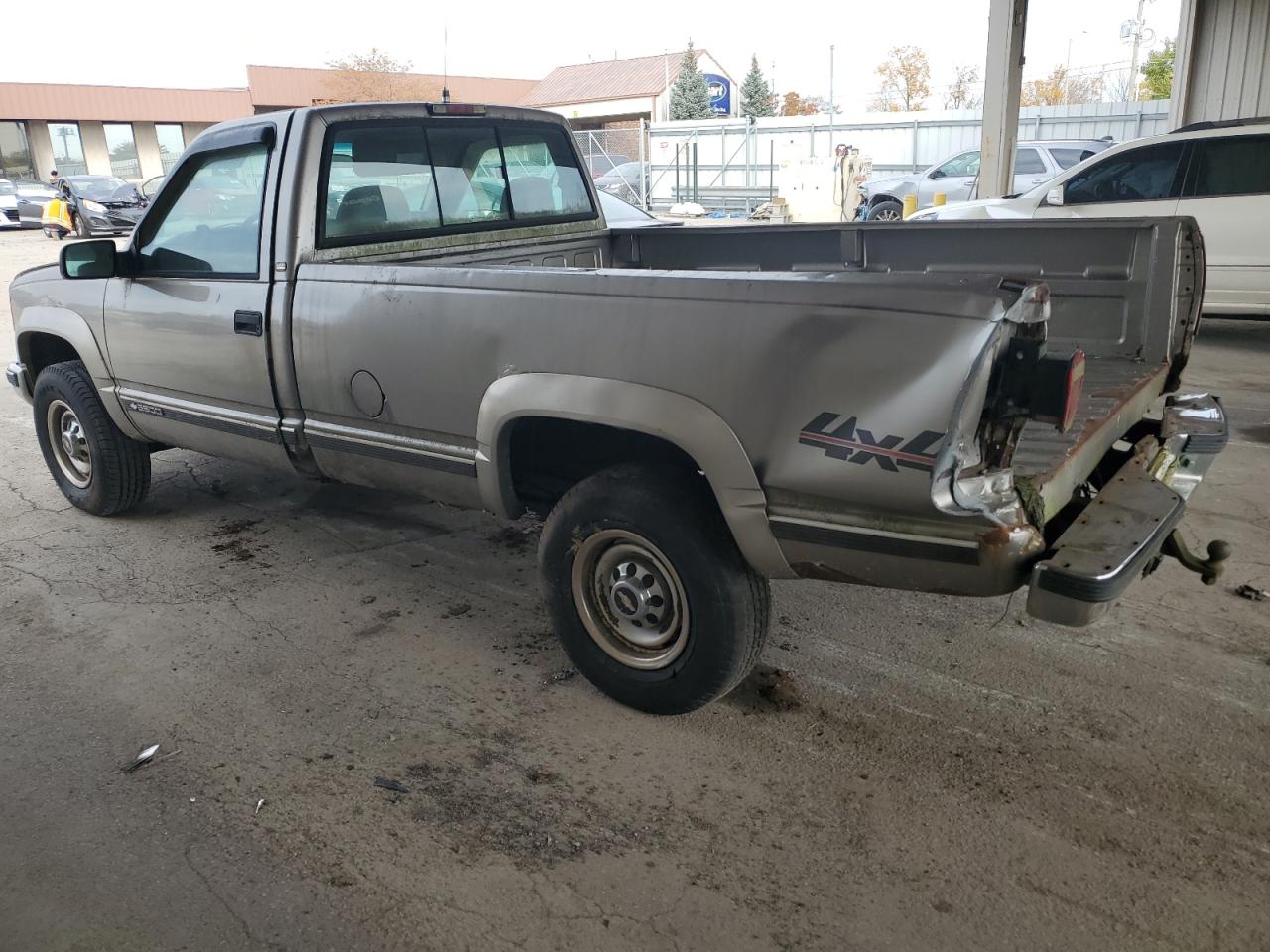 Obraz 2 z 1998 CHEVROLET GMT-400 K2500 1998 z VIN 1GCGK24R9WZ231920