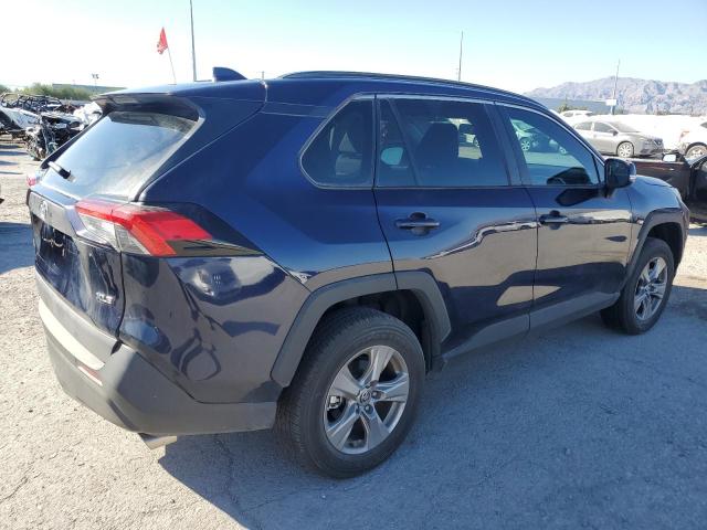 Obraz 3 z 2022 TOYOTA RAV4 XLE 2022 z VIN 2T3W1RFV3NW190734