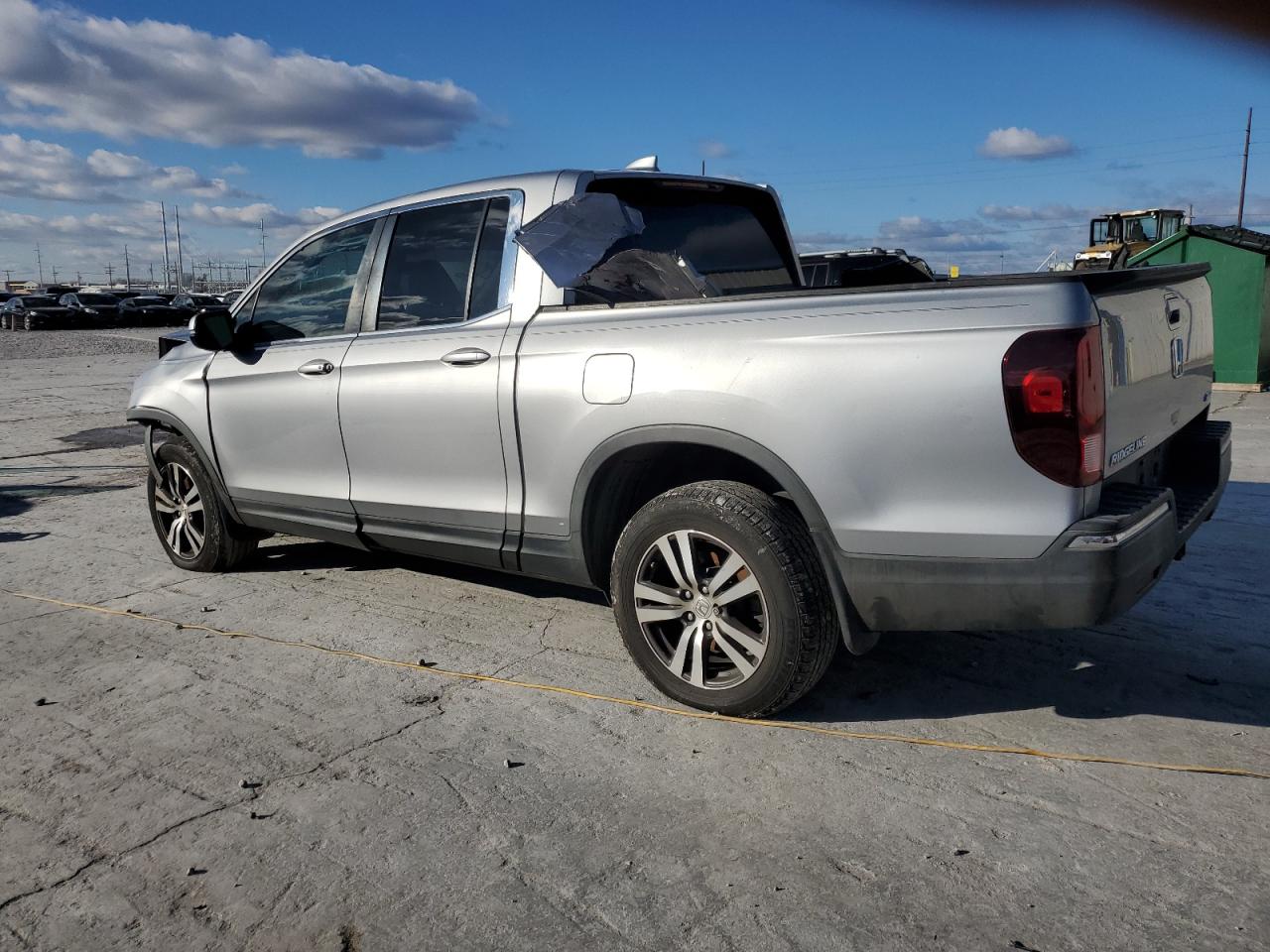 Image 2 of 2017 HONDA RIDGELINE RTS 2017 with VIN 5FPYK3F40HB017460