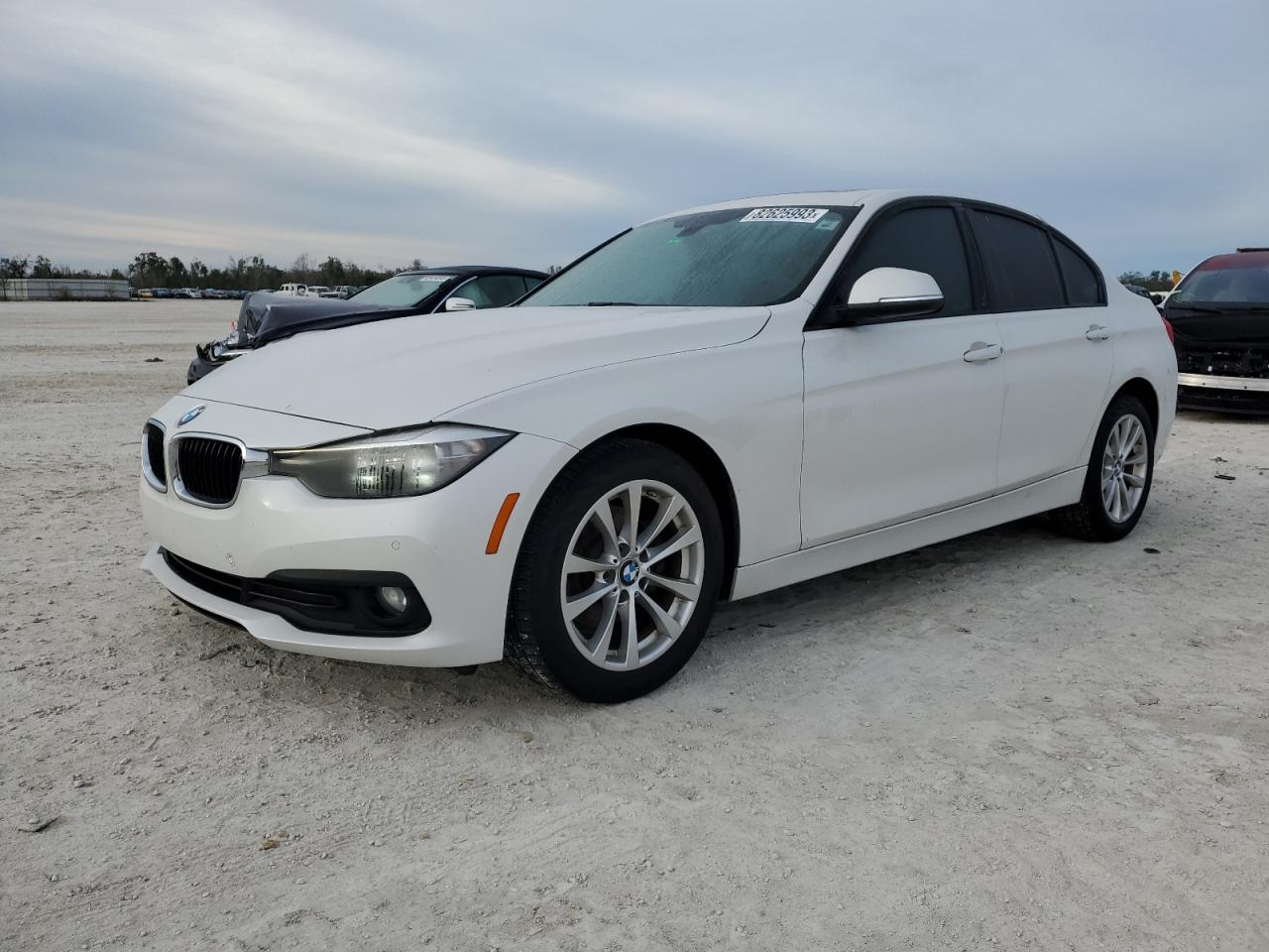 Изображение 1 2016 BMW 320 I 2016 с VIN WBA8E1G56GNT35933