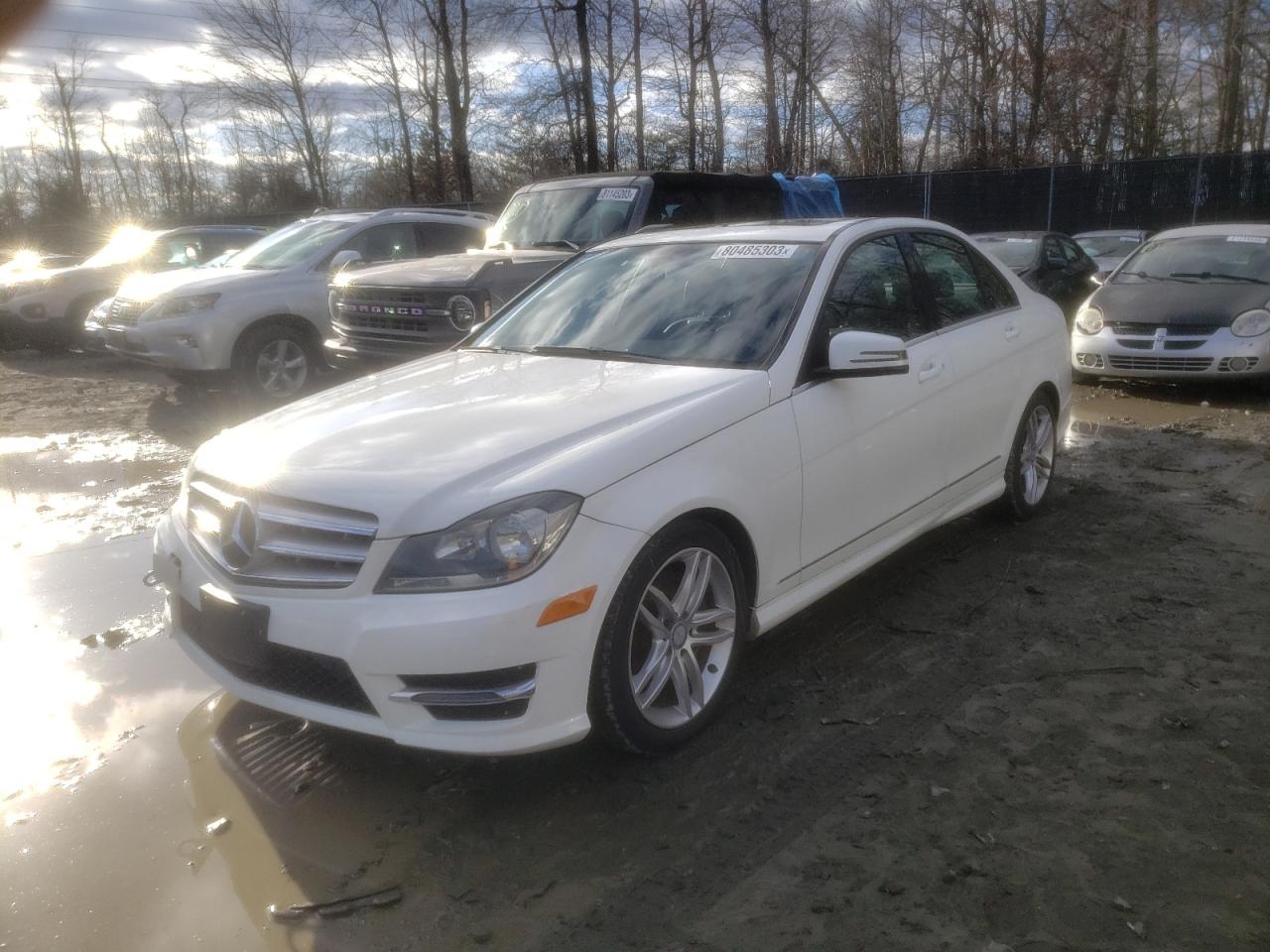 Image 1 of 2013 MERCEDES-BENZ C 300 4MATIC 2013 with VIN WDDGF8AB1DR294625