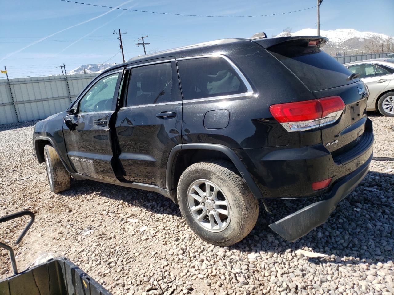 Image 2 of 2019 JEEP GRAND CHEROKEE LAREDO 2019 with VIN 1C4RJFAG3KC677175