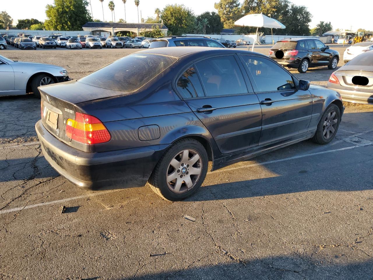 Изображение 3 2005 BMW 325 IS SULEV 2005 с VIN WBAAZ334X5KW78628