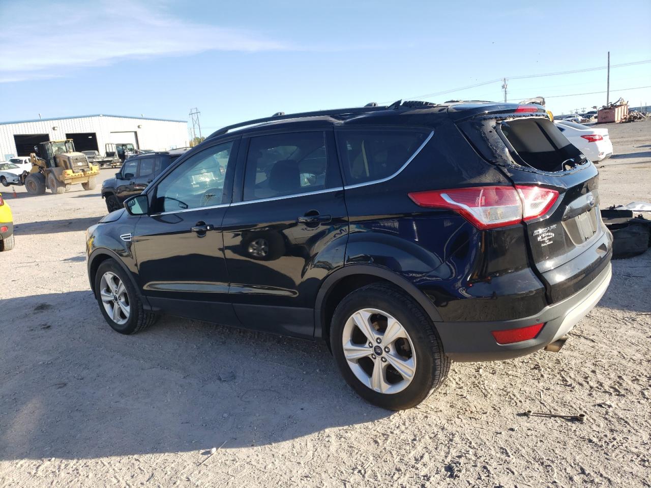 Изображение 2 2016 FORD ESCAPE SE 2016 с VIN 1FMCU0G99GUB58731