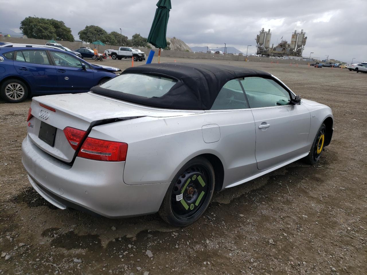 Image 3 of 2012 AUDI S5 PREMIUM PLUS 2012 with VIN WAUCGAFH5CN000351