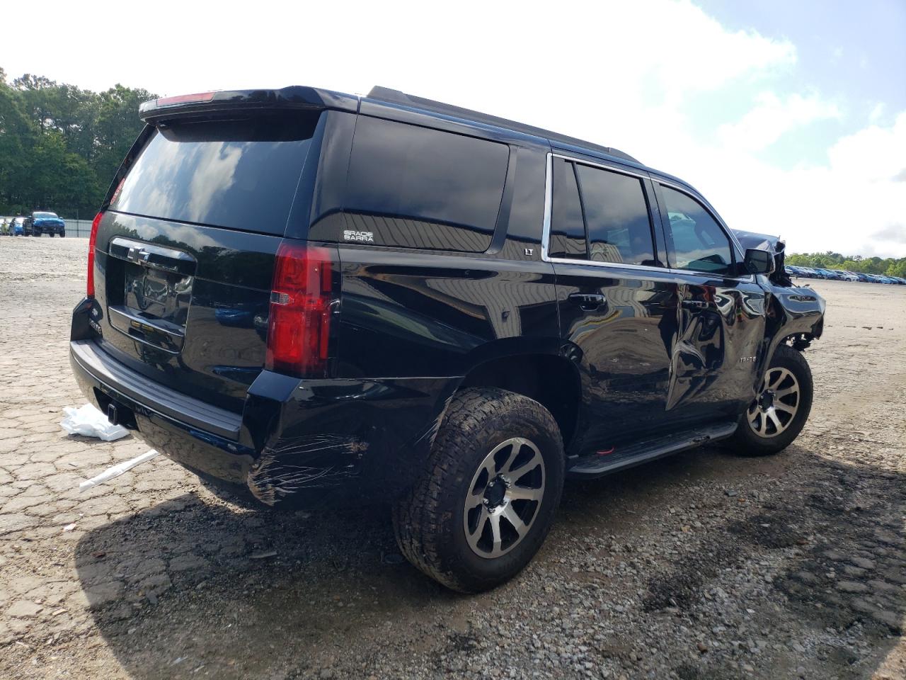 Изображение 3 Chevrolet Tahoe C1500 Lt 2016 с VIN 1GNSCBKC6GR424573