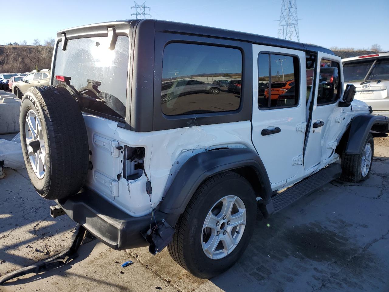 Изображение 3 2018 JEEP WRANGLER UNLIMITED SPORT 2018 с VIN 1C4HJXDG2JW209125