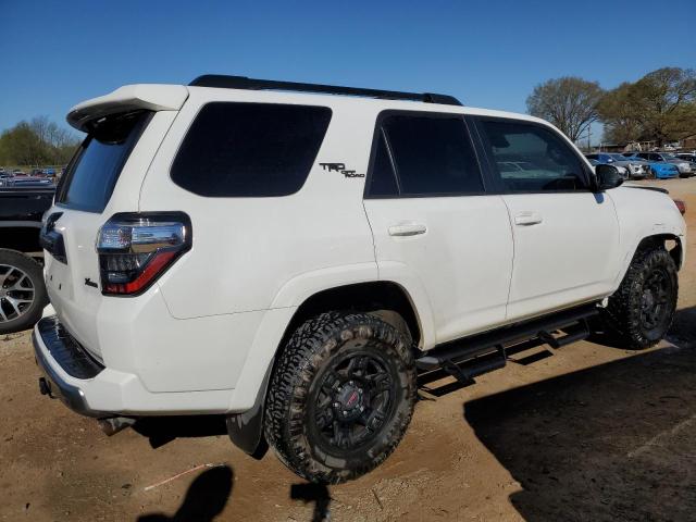 Image 3 of 2022 TOYOTA 4RUNNER SR5 PREMIUM 2022 with VIN JTERU5JR0N5974752