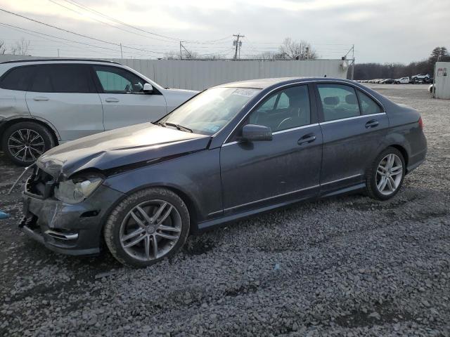 Image 1 of 2013 MERCEDES-BENZ C 300 4MATIC 2013 with VIN WDDGF8AB1DR277632