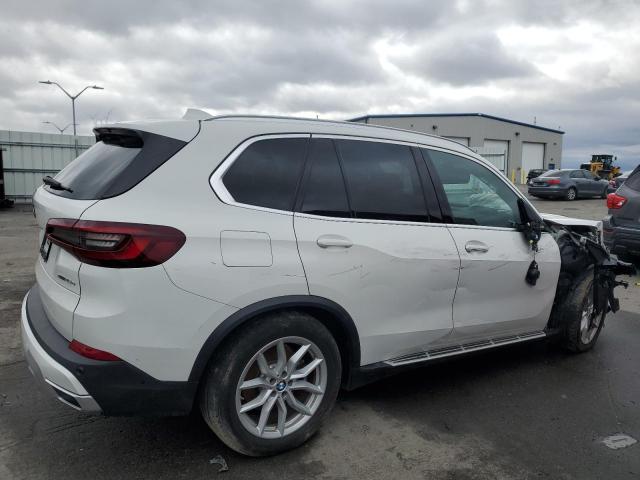Image 3 of 2021 BMW X5 XDRIVE45E 2021 with VIN 5UXTA6C0XM9H52557