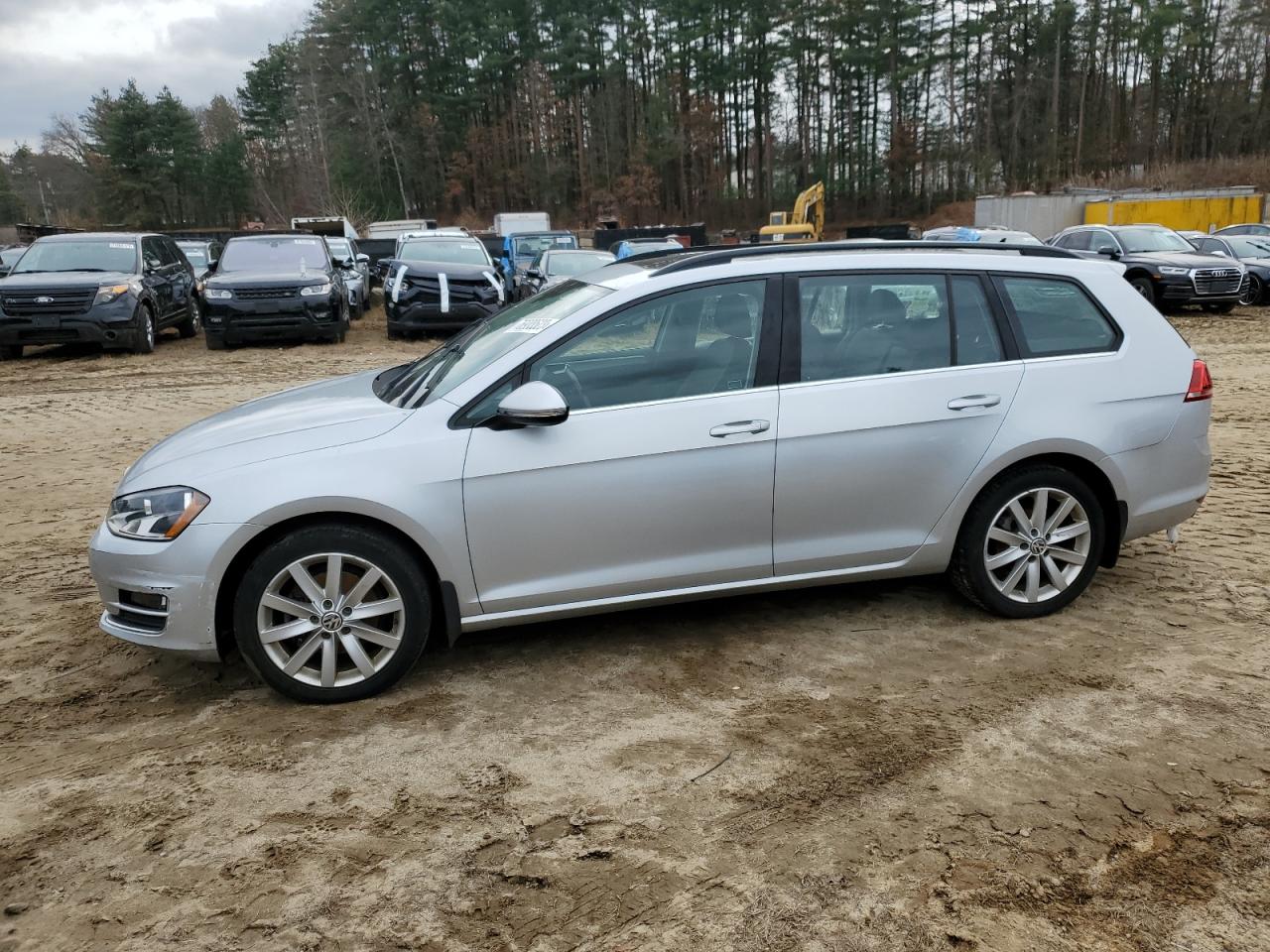 2015 VOLKSWAGEN GOLF SPORTWAGEN TDI S 2015 image