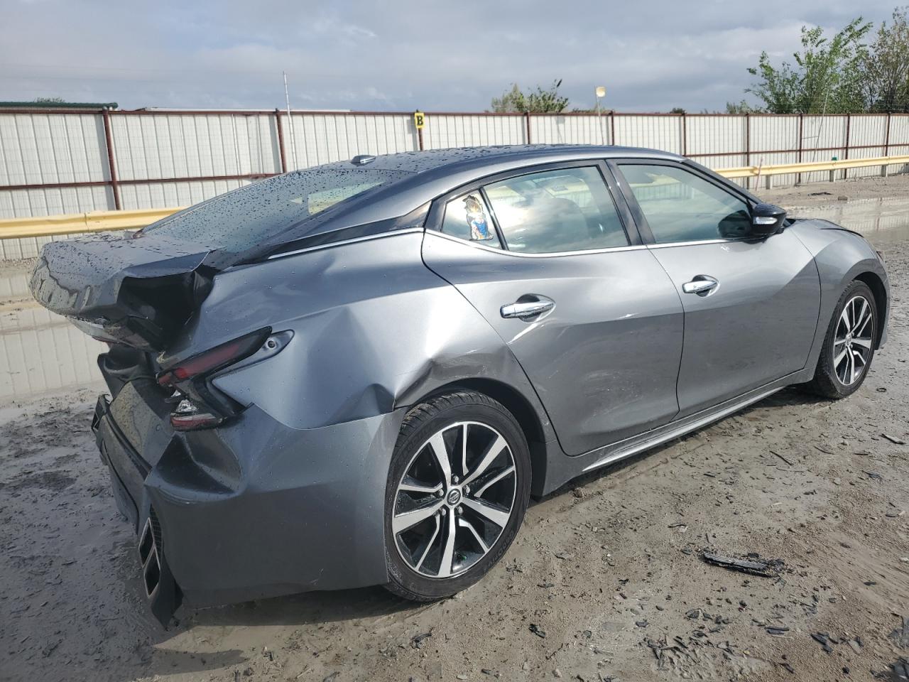 Obraz 3 z 2021 NISSAN MAXIMA SV 2021 z VIN 1N4AA6CV0MC505722