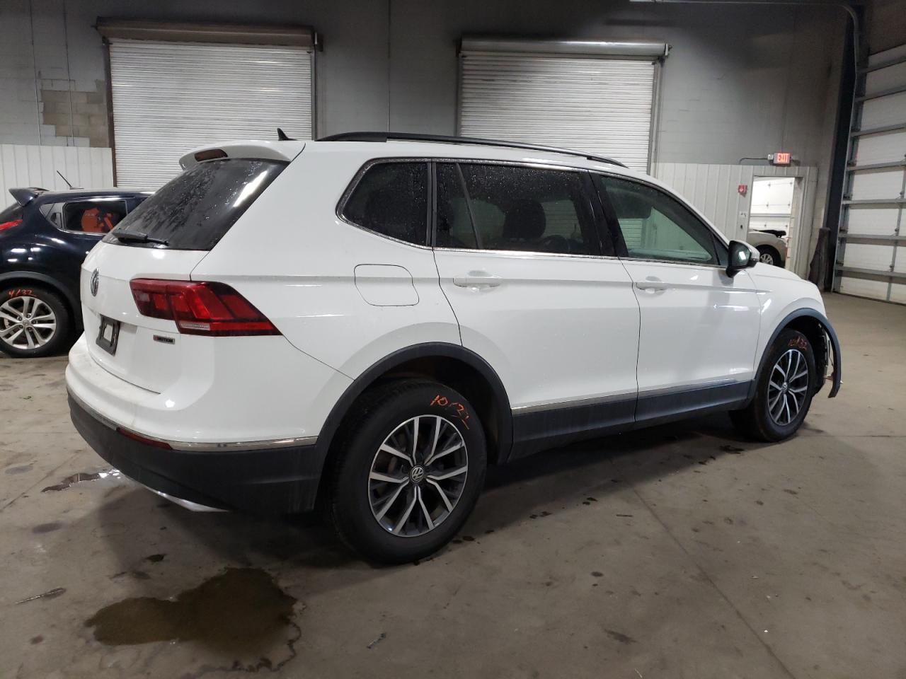 Obraz 3 z 2020 VOLKSWAGEN TIGUAN SE 2020 z VIN 3VV2B7AX0LM092513