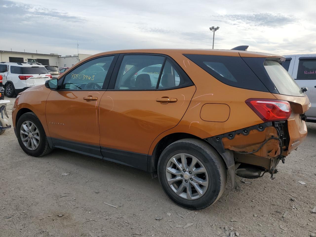 Obraz 2 z 2018 CHEVROLET EQUINOX LS 2018 z VIN 2GNAXHEV9J6167489