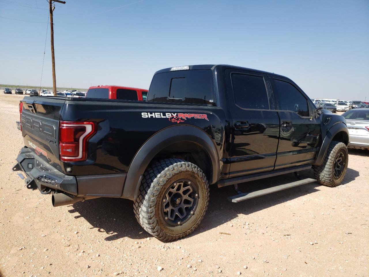 Image 3 of 2019 FORD F150 RAPTOR 2019 with VIN 1FTFW1RG2KFA83106