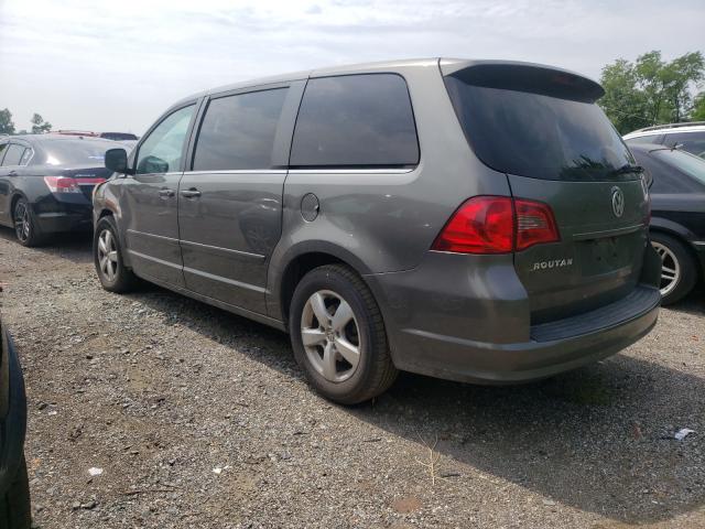 Image 3 of 2010 VOLKSWAGEN ROUTAN SE 2010 with VIN 2V4RW3D19AR393102