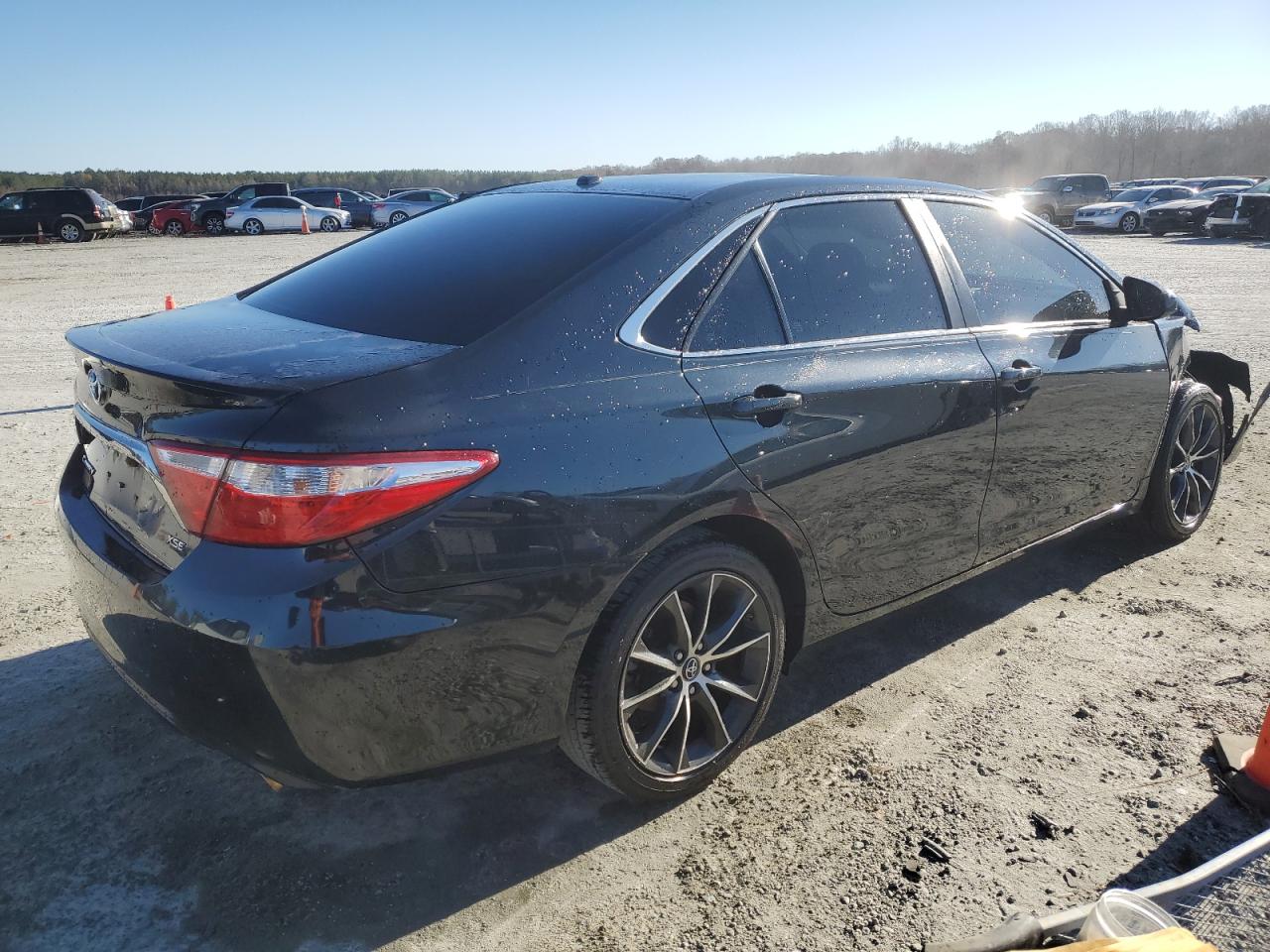 Image 3 of 2017 TOYOTA CAMRY LE 2017 with VIN 4T1BF1FK0HU417060