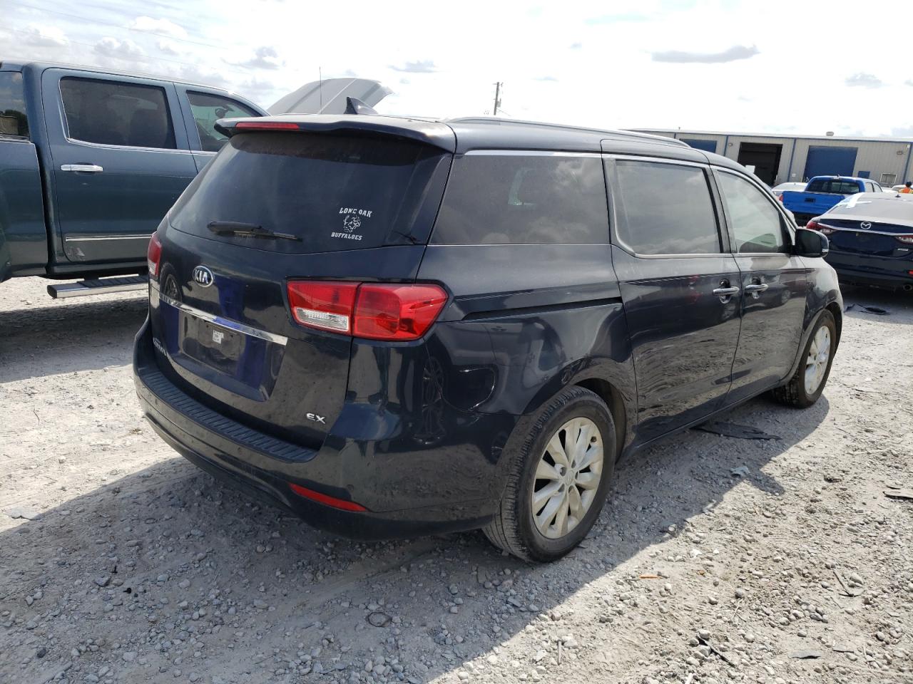 Image 3 of 2016 KIA SEDONA EX 2016 with VIN KNDMC5C11G6136333