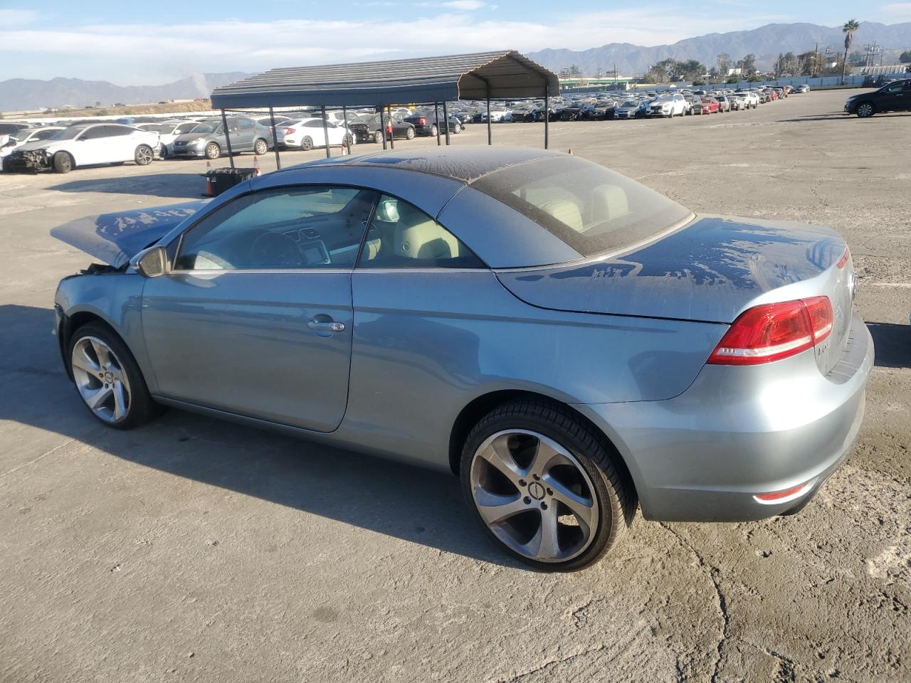 Изображение 2 2013 VOLKSWAGEN EOS KOMFORT 2013 с VIN WVWBW8AH5DV006220