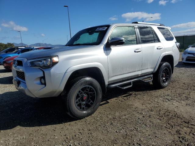 Изображение 1 2016 TOYOTA 4RUNNER SR5/SR5 PREMIUM 2016 с VIN JTEBU5JR2G5340783